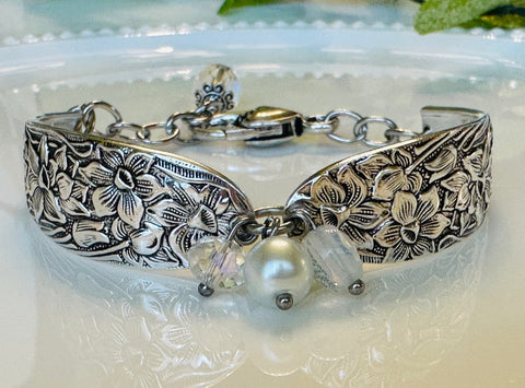 Two piece bracelet Narcissus 1935