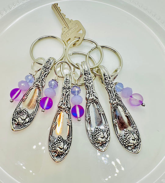 1908 La Vigne Keychain Purple