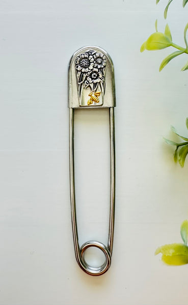 Giant Safety Pin - April 1950