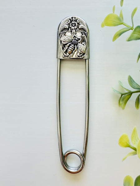 Giant Safety Pin