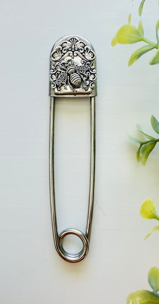 Giant Safety Pin