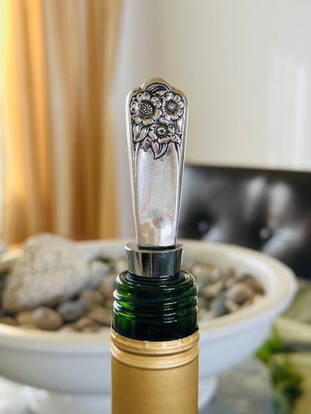 Bottle Stopper - April