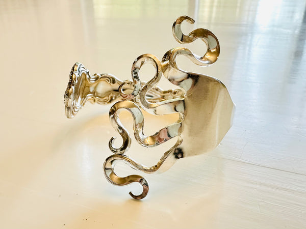 Twisty fork cuff bracelet - Beethoven