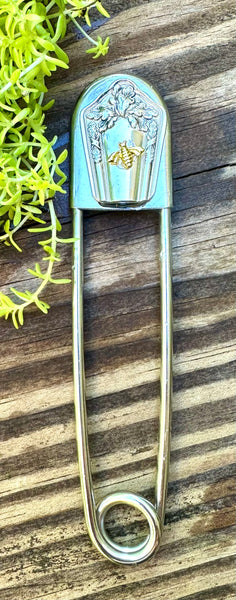 Giant Safety Pin