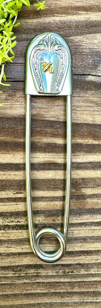 Giant Safety Pin