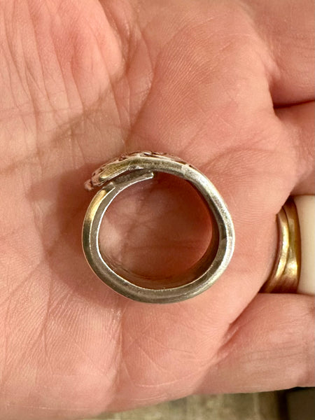 April Spoon Ring - Wendy