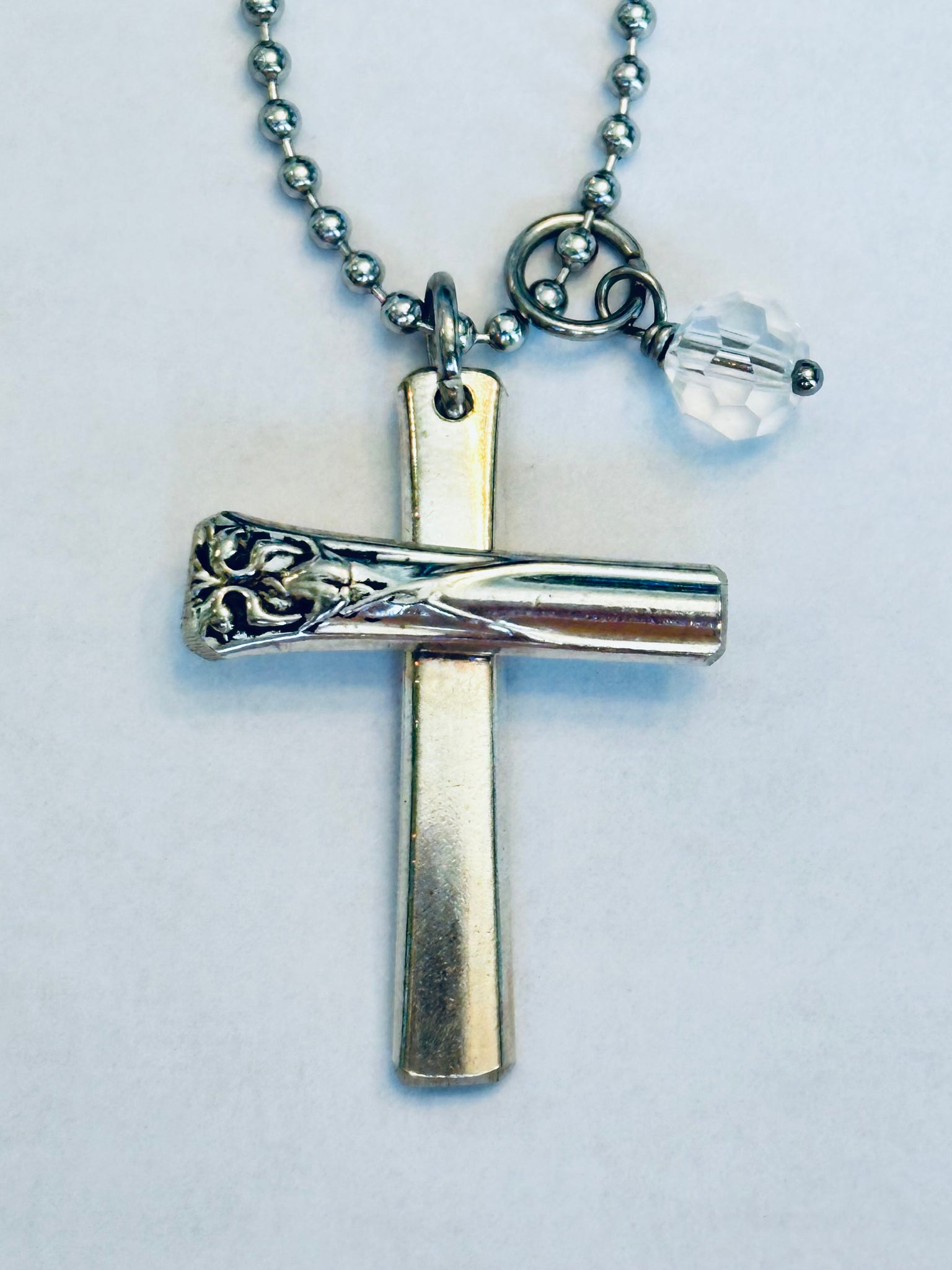 Cross pendant