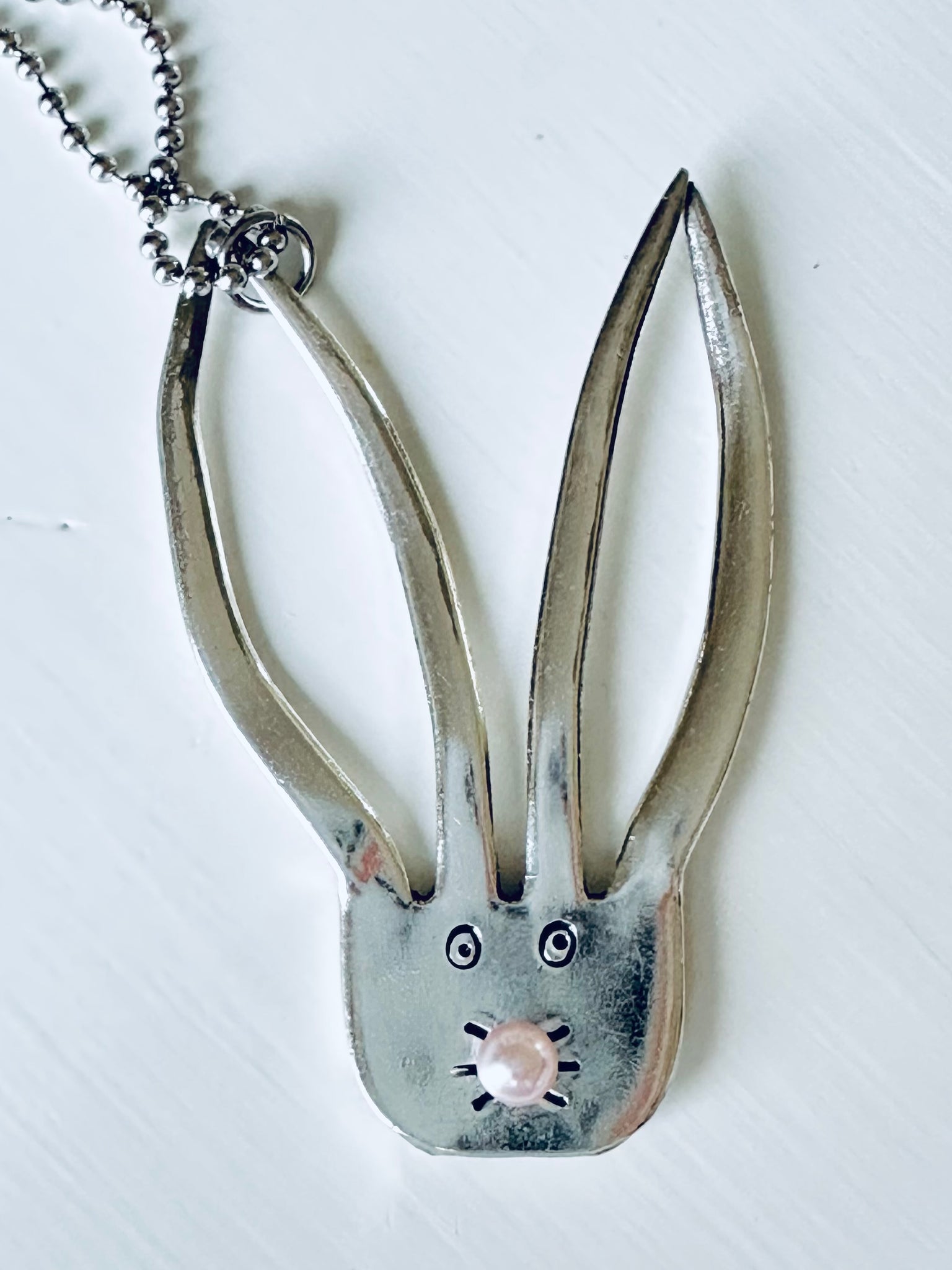 Bunny pendant 1