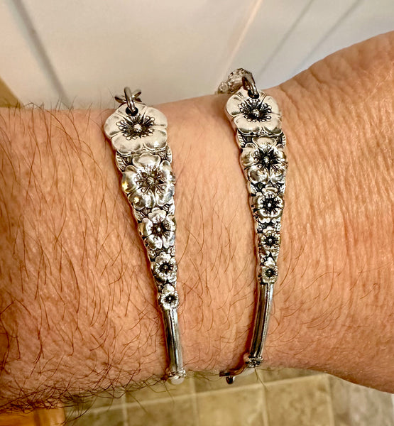 Primrose bracelets  Serra P