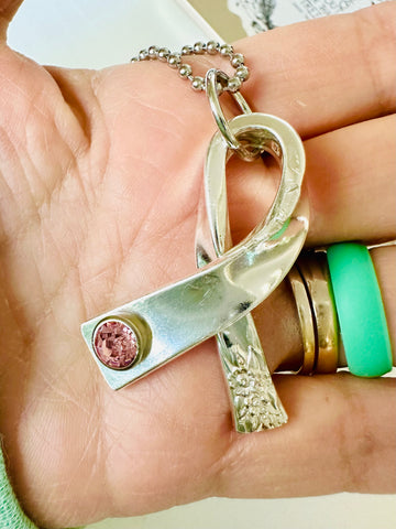 Cancer awareness ribbon Alana P
