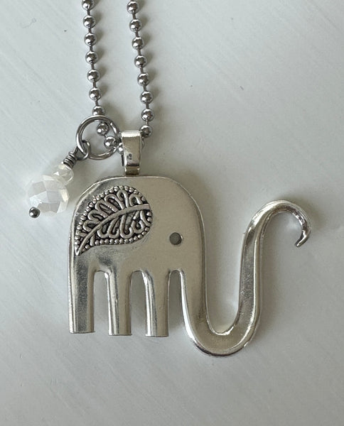 Elephant pendant 2