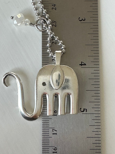 Elephant pendant 2