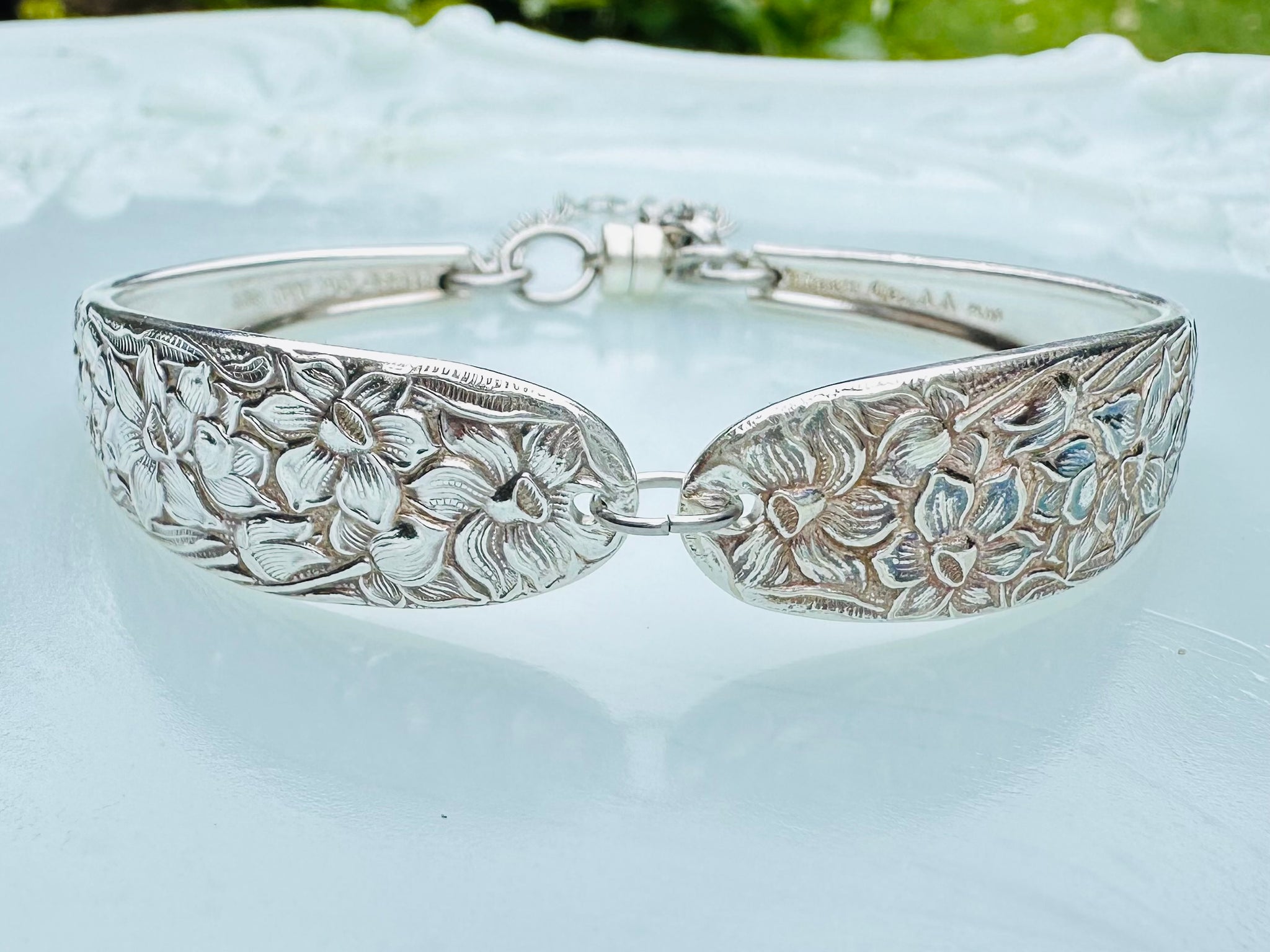 2 Piece Bracelet Medium - Narcissus 1935