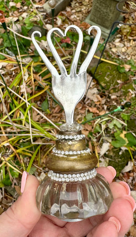 Doorknob Photo Holder Shirley S.