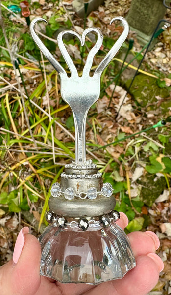 Doorknob photo holder Donna F.