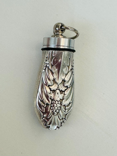 Urn Pendant #9