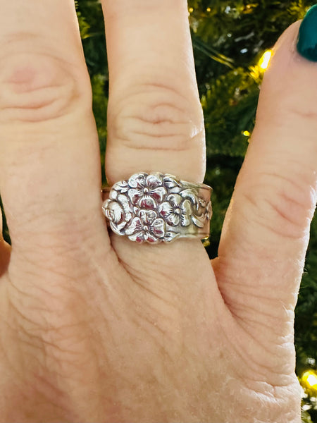 Spoon Ring Moss Rose 1949