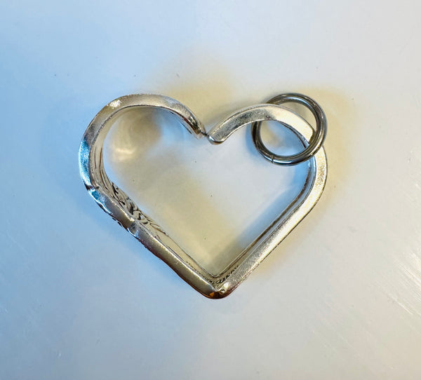 Vintage silver plated heart - White Orchid
