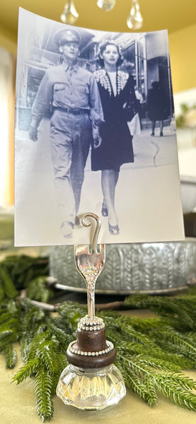 Door knob photo holder