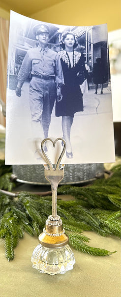 Door knob photo holder
